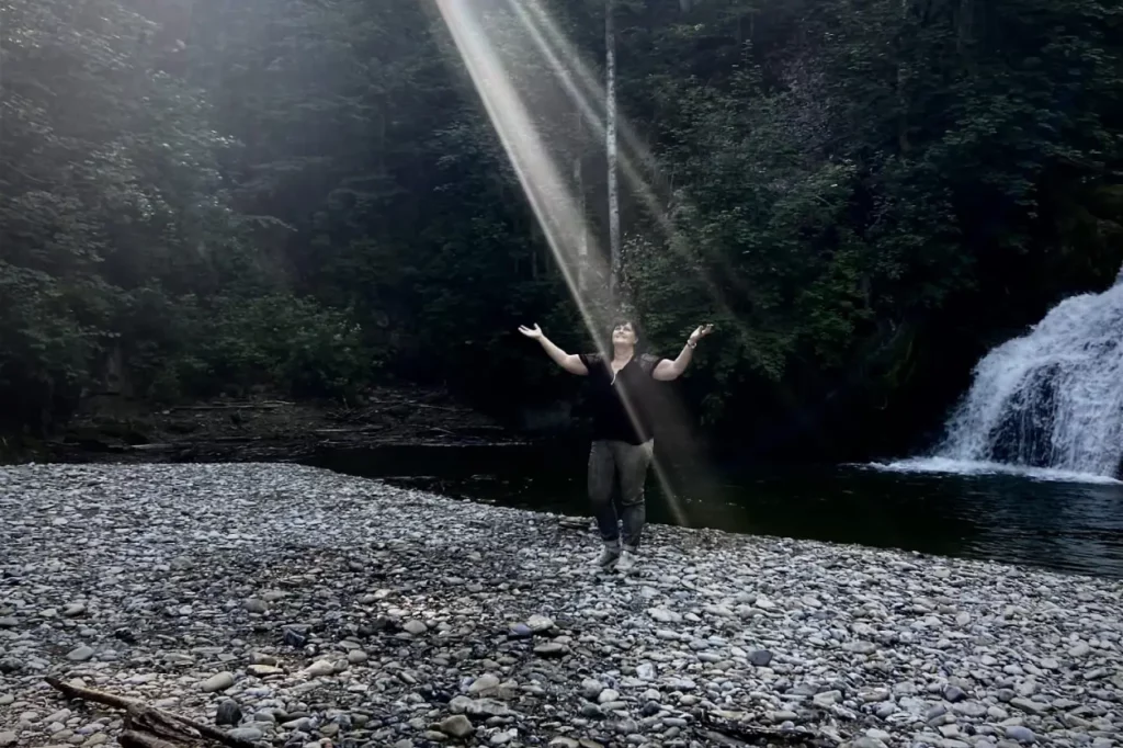 vom Sonnenstrahl durchflutet